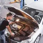 mécanicien automobile