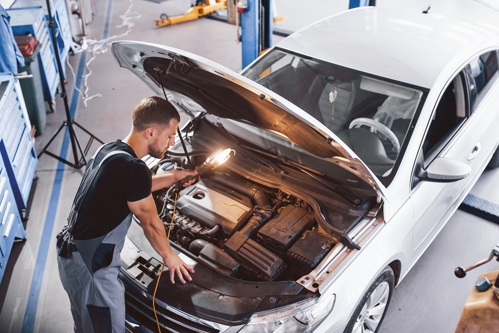 mécanicien automobile